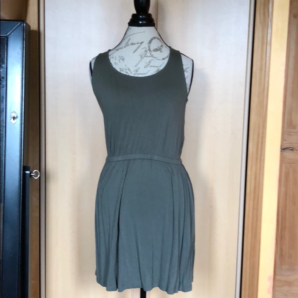 Green sleeveless causal dress forever 21 size S
